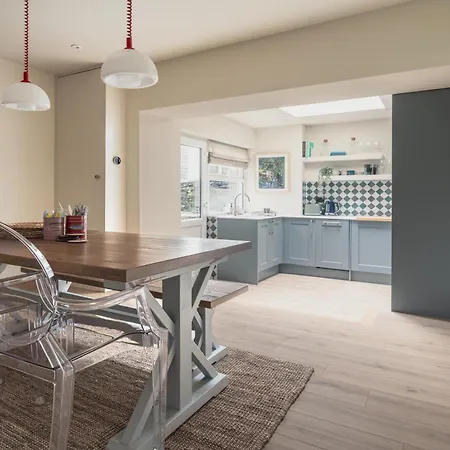 Bryony Cottage: Close To Station * Windermere